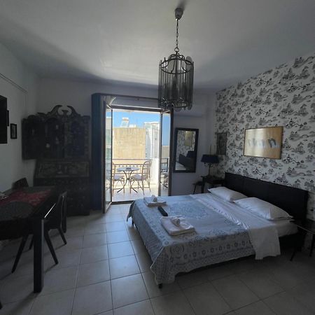 Retire Flat In The Heart Of City 이라클리온 외부 사진